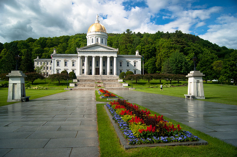 Picture of Vermont State House in Montpelier, Vermont.